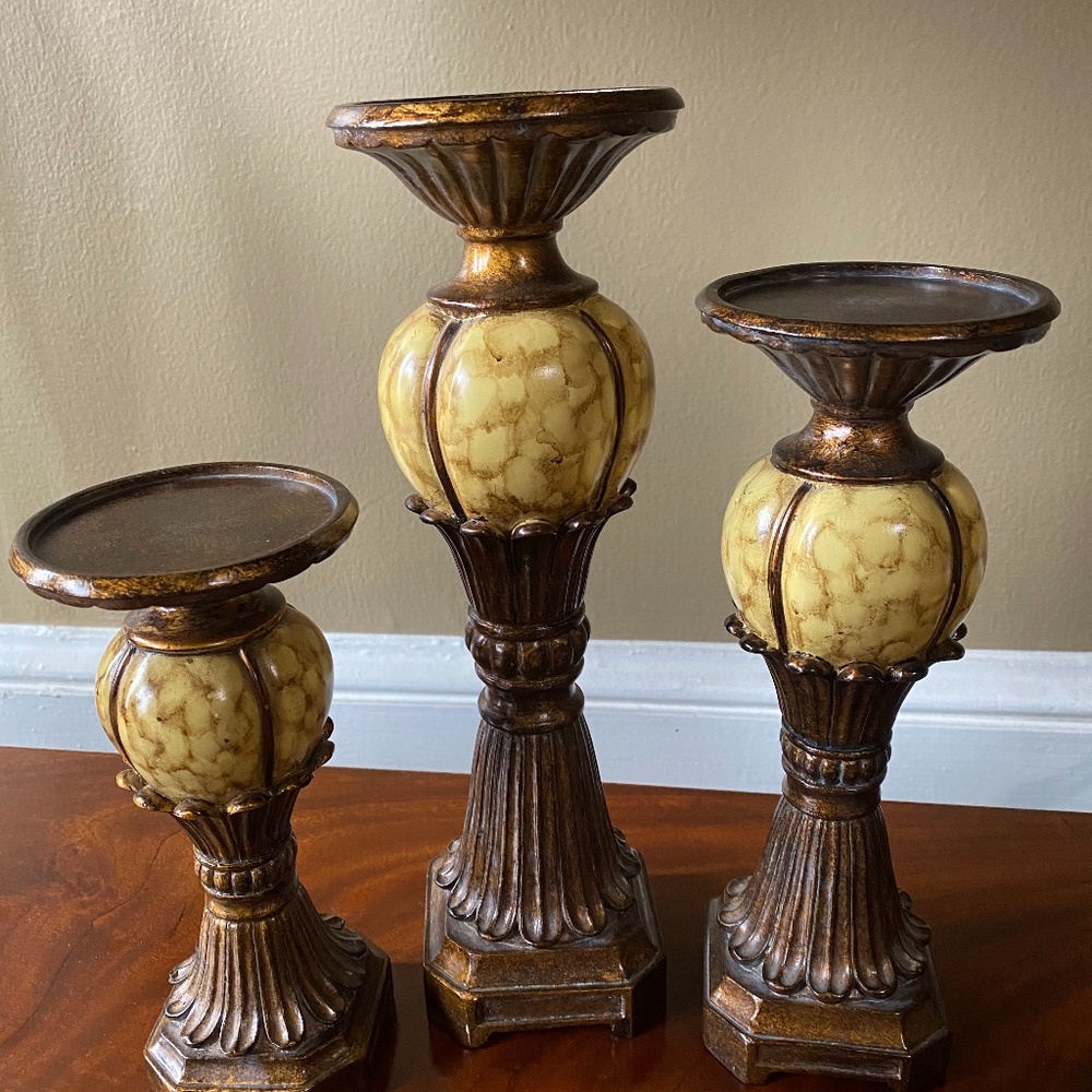 Candlestick holders